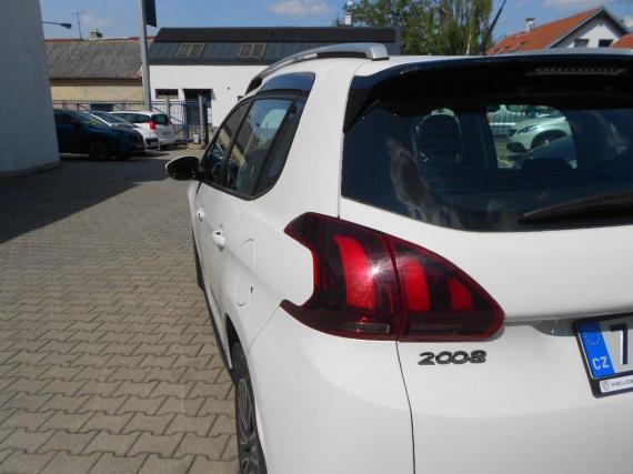 ObrázekPeugeot 2008 1.5 BlueHDi 100k DPH 1. maj. #1