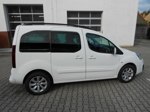 ObrázekPeugeot Partner Tepee Allure HDI 100k 7 míst #16