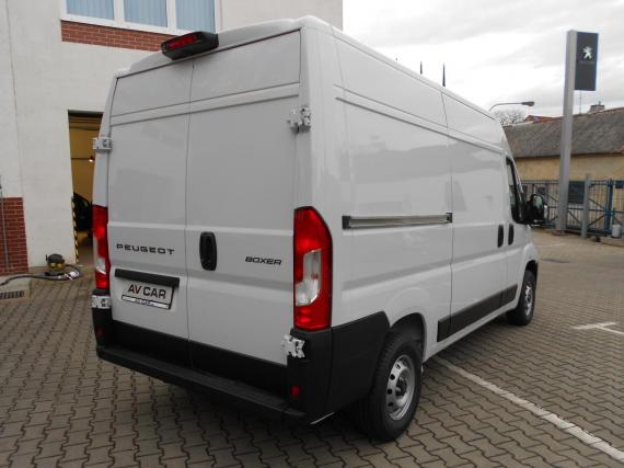 ObrázekPeugeot Boxer Furgon 3300 L2H2 BlueHDi 120k #4