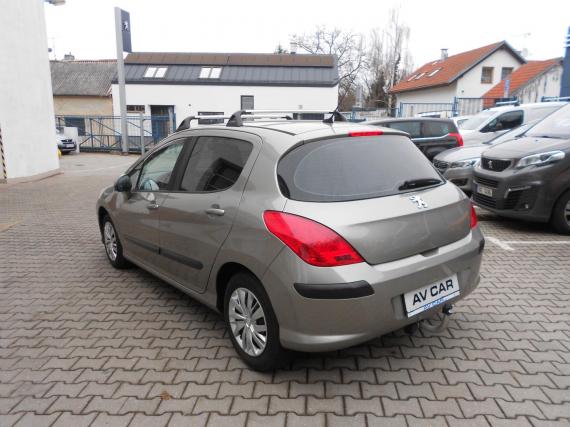 ObrázekPeugeot 308 1.6HDi, tažné, AC, po servisu #4